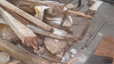 10 صور ترصد آثار انهيار سقف مقهى بالإسكندرية 