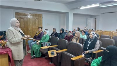 جامعة القناة تنظم برنامجا تدريبيا حول صعوبات التعلم بمدارس الإسماعيلية (صور) 