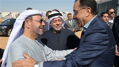 تدشين مشروع محطة أبيدوس 2 للطاقة الشمسية بقدرة 1 جيجاوات