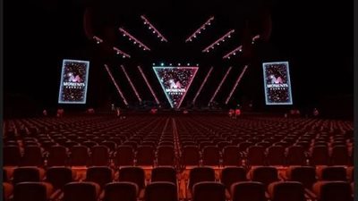 تجهيزات كبيرة لحفل شيرين في دبي قبل صعودها على المسرح (صور)