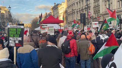 وقفة احتجاجية أمام البرلمان البريطاني تضامنا مع غزة