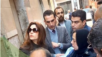 تفاصيل معاينة النيابة الإدارية لموقع انهيار سقف مقهي ومصرع وإصابة 6 أشخاص بالإسكندرية 