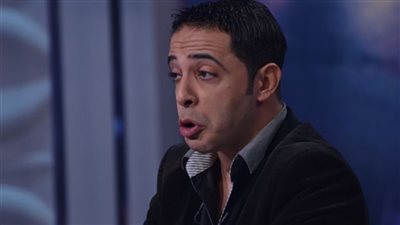 وائل علاء: مش هتنازل عن كرامتي علشان اشتغل وجاملت ياسمين عبدالعزيز في هذا العمل 