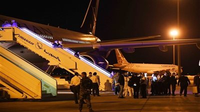 ضابط مسئول عن مطار دمشق يكشف سبب اختفاء طائرة عن الرادارات ليلة هروب الأسد