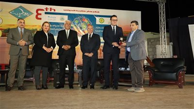 نقيب المعلمين: نظامنا التعليمي يهدف إلى الفهم والتطبيق وتجاوز الحفظ والتلقين 