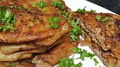 طريقة عمل الحواوشي، وجبة للغداء سريعة التحضير وغير مكلفة