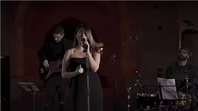 الإفراج عن المطربة برستو أحمدي بعد ساعات من اعتقالها بسبب أغنية ضد الحجاب في إيران