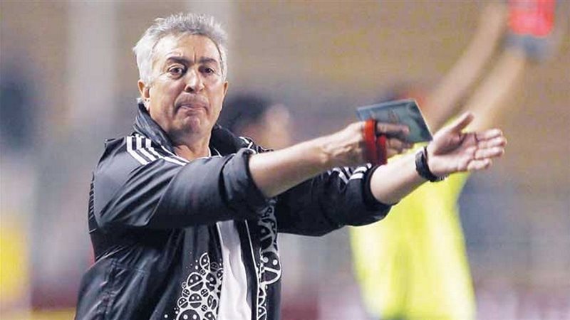 حلمي طولان، فيتو