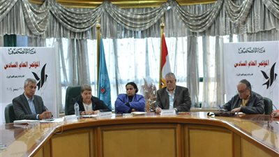 الحريات والحوكمة ووضع رؤية اقتصادية، روشتة إصلاح الصحف بالمؤتمر السادس للصحفيين (صور)