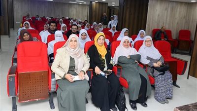 مستشفى جراحة المخ والأعصاب بجامعة أسيوط ينظم لقاء نظافتك الشخصية