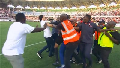 كاف يحرم الصفاقسي من جماهيره في مباراتين بعد أحداث مباراة شباب قسنطينة 