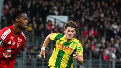 الدوري الفرنسي، بريست يتقدم على نانت بثنائية في الشوط الأول