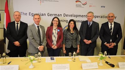 وزير التعليم يشارك في فعاليات 