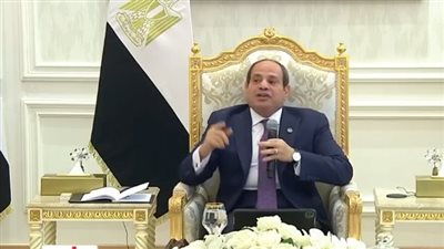 السيسي: معرفش الكدب أبدا ومخدناش قرش من الدولة للعاصمة الإدارية 