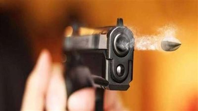 الخال مبقاش والد، عامل يقتل نجل شقيقته بطلق ناري في الوراق لخلافات مالية