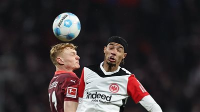 لايبزيج يفوز على فرانكفورت 2-1 في الدوري الألماني بمشاركة مرموش 