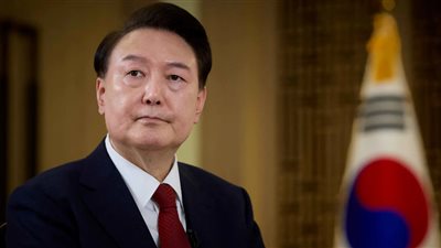 اشتباكات في محاولة جديدة لاعتقال رئيس كوريا الجنوبية المعزول (صور)