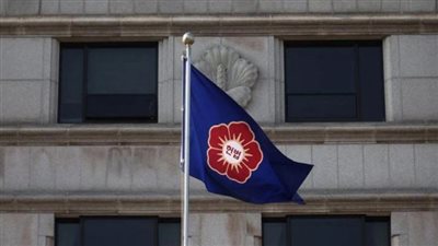 كوريا الجنوبية تبدأ النظر في عزل رئيسها.. يون سوك ليس المعزول الأول من المنصب الرئاسي.. والجارة الشمالية تدخل على خط الأزمة