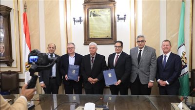 مذكرة تفاهم بين جامعة القاهرة ومختبر خلايا السرطان بجامعة أكسفورد