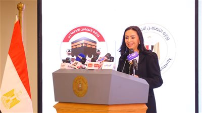 وزيرة التضامن: التنسيق مع الصحة لتوقيع الكشف الطبى على الفائزين بقرعة الحج
