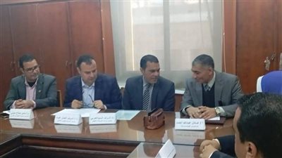 وكيل تعليم الدقهلية يكرم فريق تقويم وحدة تحسين وضمان جودة التعليم الفني