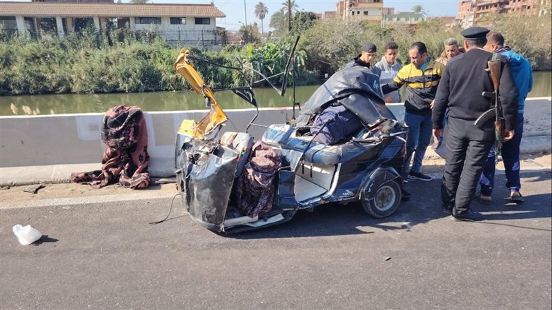 مصرع وإصابة 5 أشخاص