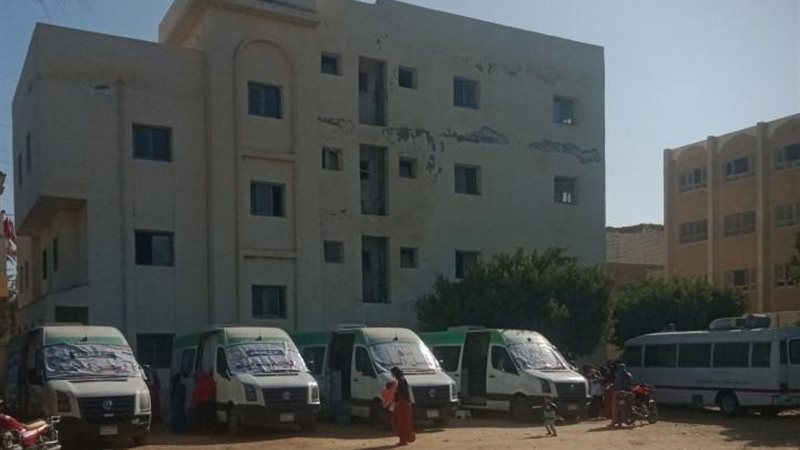  قافلة طبية بقرية