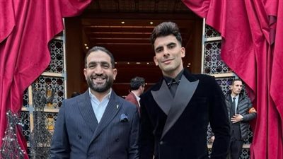 الظهور الأول لـ أحمد زيزو في حفل توزيع جوائز الأفضل في إفريقيا (صور)