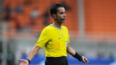 معتز الشلماني وبشرى كربوبي يفوزان بجائزة أفضل حكم وحكمة في أفريقيا