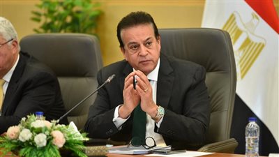 وزير الصحة: تشريعات جديدة لمواجهة التسرب من التعليم وزواج الأطفال