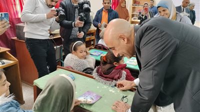 وزير التعليم: لا يوجد أي عجز للمعلمين بالمواد الأساسية ونسب الحضور تخطت الـ85٪