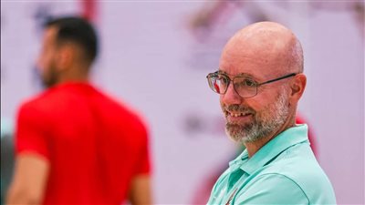 كرة اليد، باريس سان جيرمان يعلن تعاقده مع مدرب الأهلي