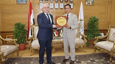 رئيس جامعة بنها ومحافظ القليوبية يستقبلان سفير دولة أذربيجان 