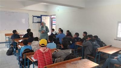 حملة توعية مكثفة لطلاب مدرسة طه حسين بدمنهور حول مخاطر البلاستيك (صور)