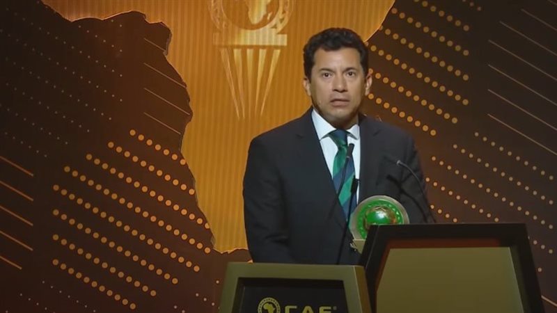أشرف صبحي وزير الشباب