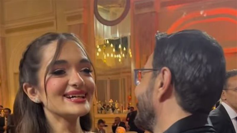 ملك أحمد زاهر، فيتو