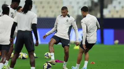 استعدادا لمواجهة باتشوكا، شاهد مران ريال مدريد الختامي على استاد لوسيل بقطر 