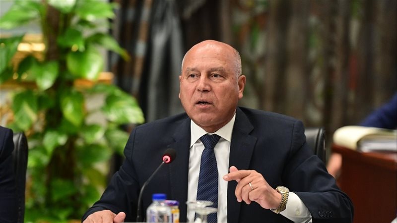 وزير النقل والصناعة