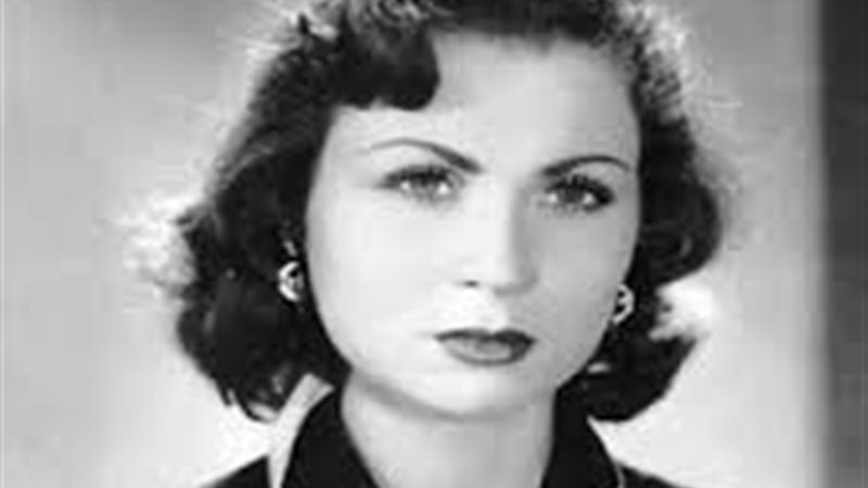 الفنانة زهرة العلا