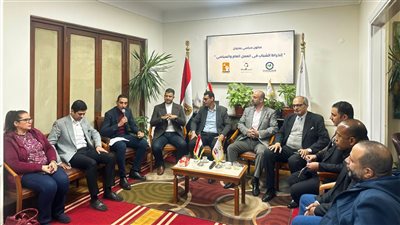 3 أحزاب تناقش أثر انخراط الشباب في العمل العام والسياسي