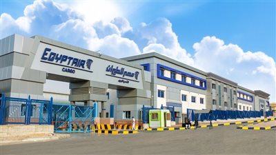 وفد كوري يزور مجمع بضائع مصر للطيران لدعم مشروع الطاقة النووية