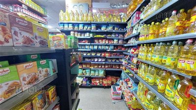 تنفيذًا للاتفاق مع رئيس الوزراء.. اتحاد الغرف يجتمع مع كبار المنتجين والسلاسل الغذائية غدًا.. «عز»: انطلاق أوكازيون خفض الأسعار على جزأين.. «المنوفي»: نطالب بإلزام المنتجين بقوائم أسعار موحدة