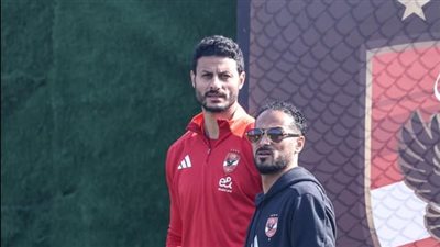 بعد ظهوره بالمران، هل يتولي وليد سليمان منصب مدير الكرة في الأهلي؟ 