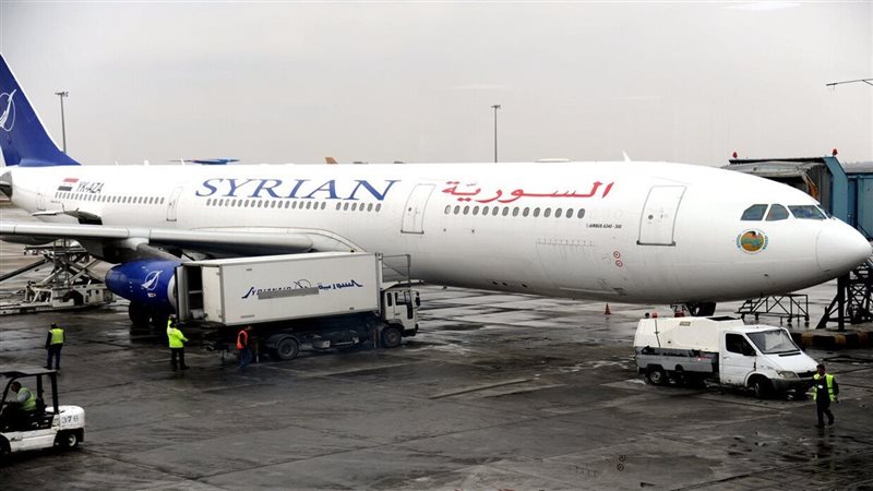 مطار دمشق 