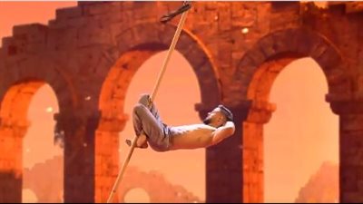 التونسي يحيى زغبي يشعل مسرح ArabsGotTalent بعرض يحبس الأنفاس(فيديو)