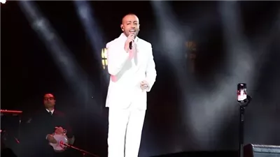 كواليس التحضيرات النهائية لألبوم تامر عاشور ومفاجآته مع شاعر 