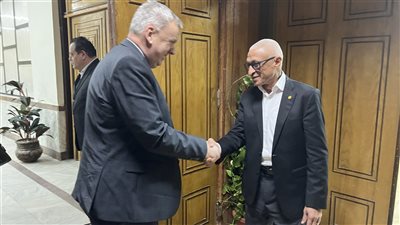 محافظ شمال سيناء يستقبل السفير الألماني بالقاهرة 