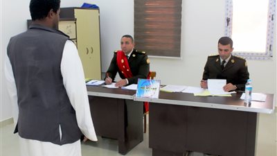 إدارة التجنيد تدفع عددًا من اللجان لتسوية المواقف التجنيدية بالداخل والخارج (صور) 