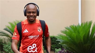 بيرسي تاو يوجه رسالة للأهلي وجماهيره بعد الرحيل إلى الدوري القطري 