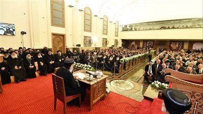 البابا تواضروس يشيد بدور الكنيسة في تعزيز الاستقرار الديني ودعم دار الكتاب المقدس